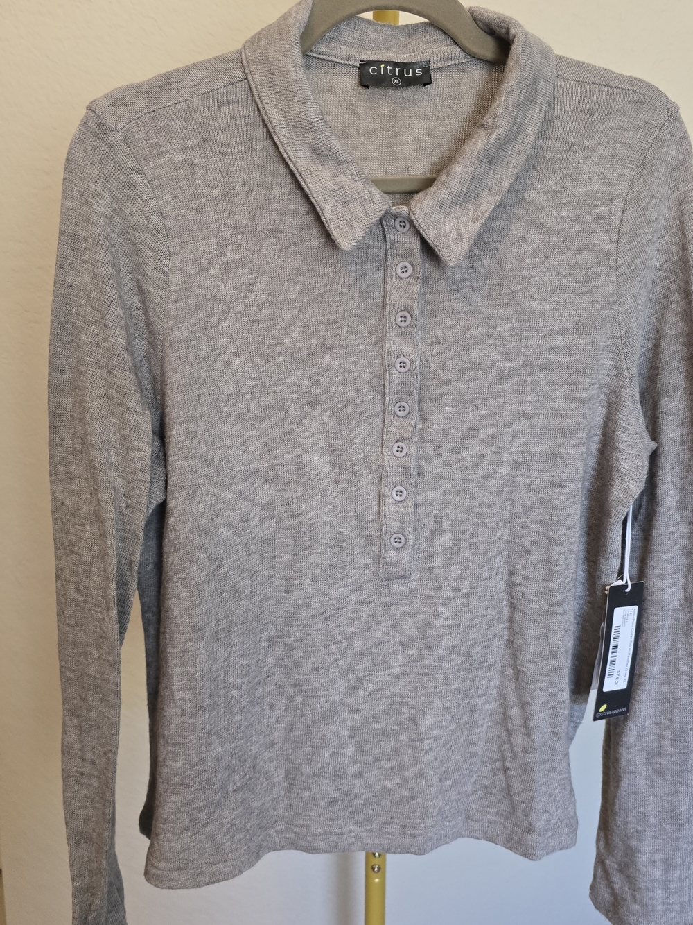 Citrus Heathered XL Long-Sleeve NWT $74